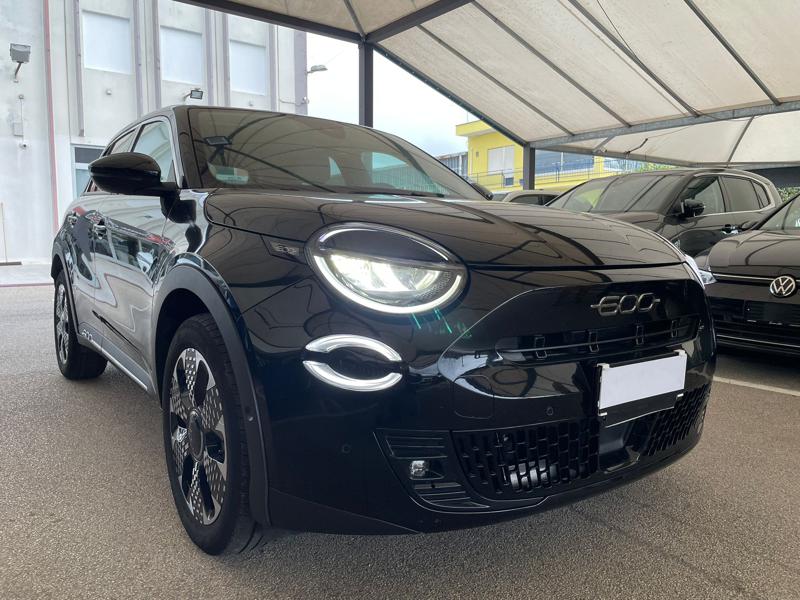 Fiat 600 Hybrid La Prima Ii 110cv 2025